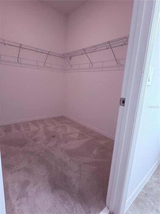 В аренду: $2,350 (3 спален, 2 ванн, 1547 Квадратных фут)