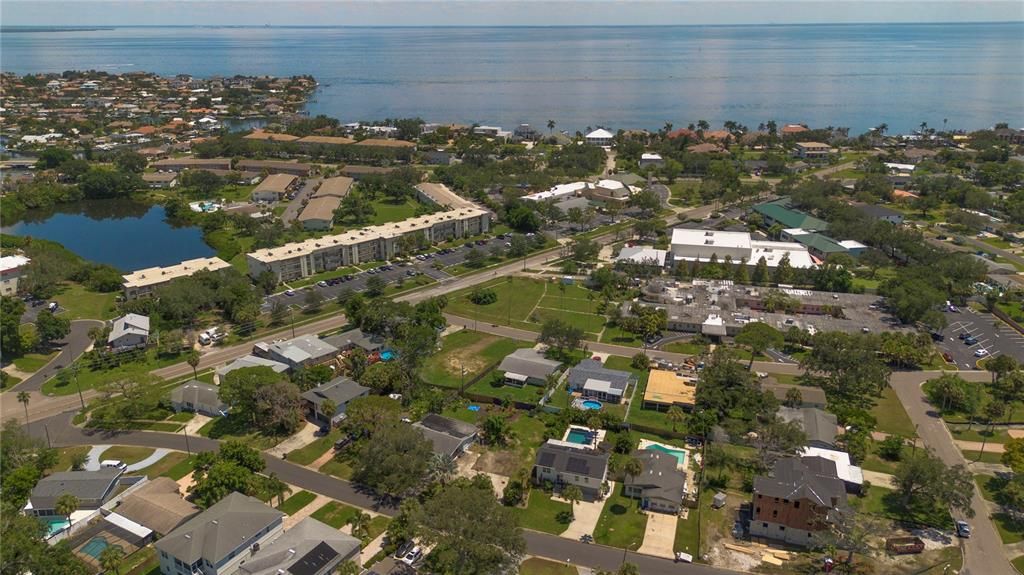 待售: $280,000 (0.14 acres)