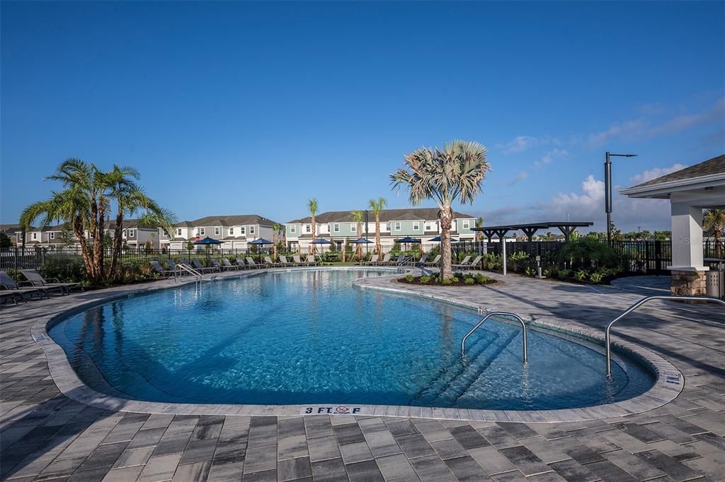 For Sale: $205,000 (2 beds, 2 baths, 1087 Square Feet)