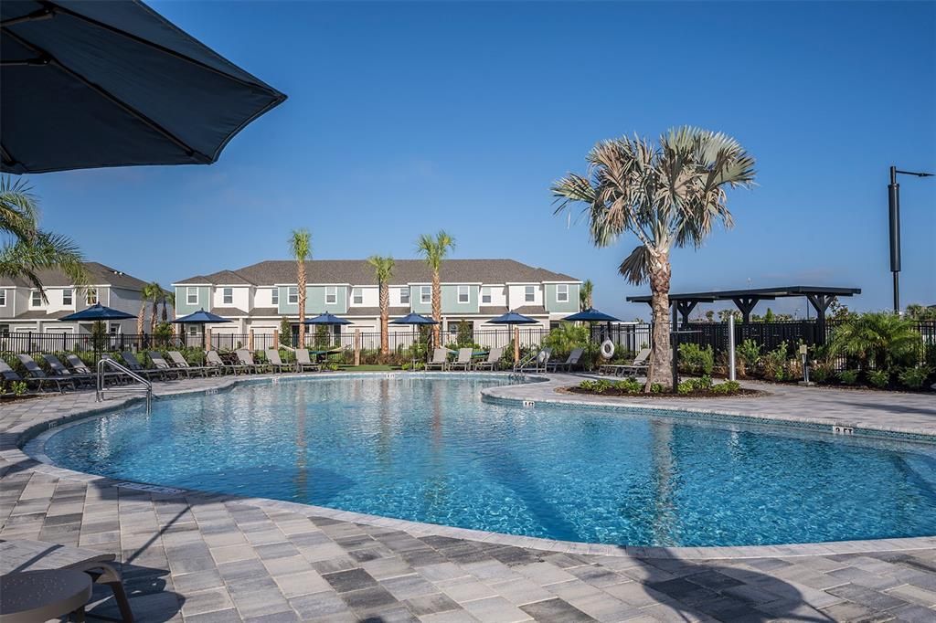 For Sale: $205,000 (2 beds, 2 baths, 1087 Square Feet)