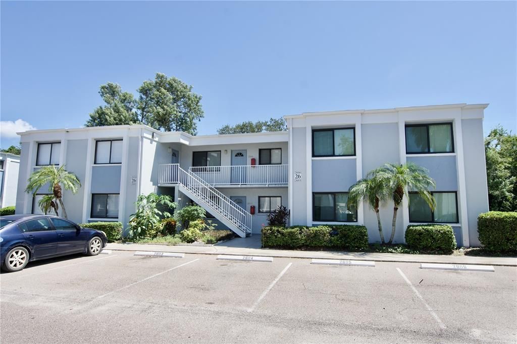 For Sale: $129,999 (2 beds, 1 baths, 960 Square Feet)