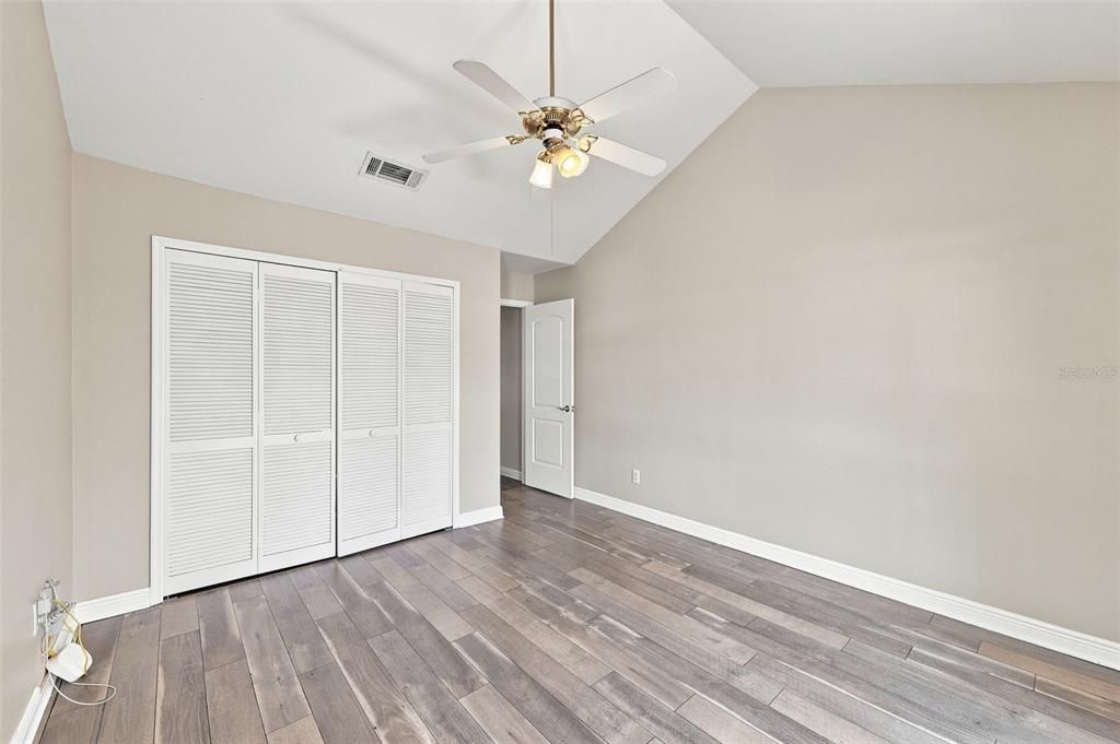 For Sale: $285,000 (3 beds, 2 baths, 1690 Square Feet)