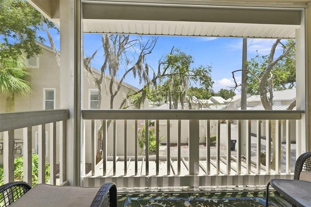 For Sale: $285,000 (3 beds, 2 baths, 1690 Square Feet)