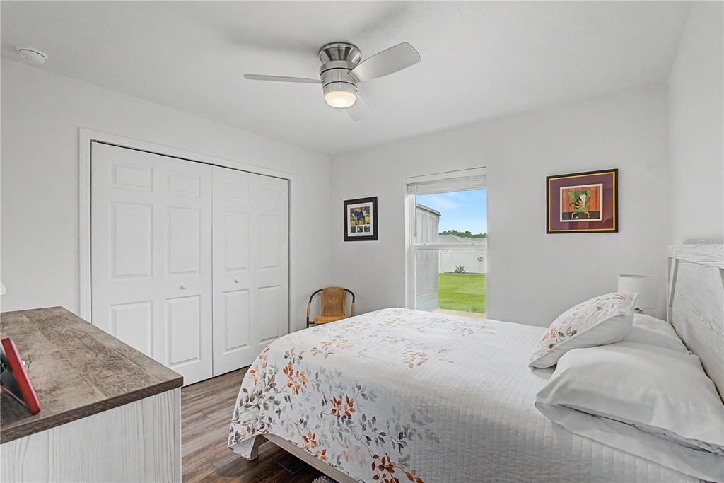 For Sale: $349,000 (3 beds, 2 baths, 1218 Square Feet)