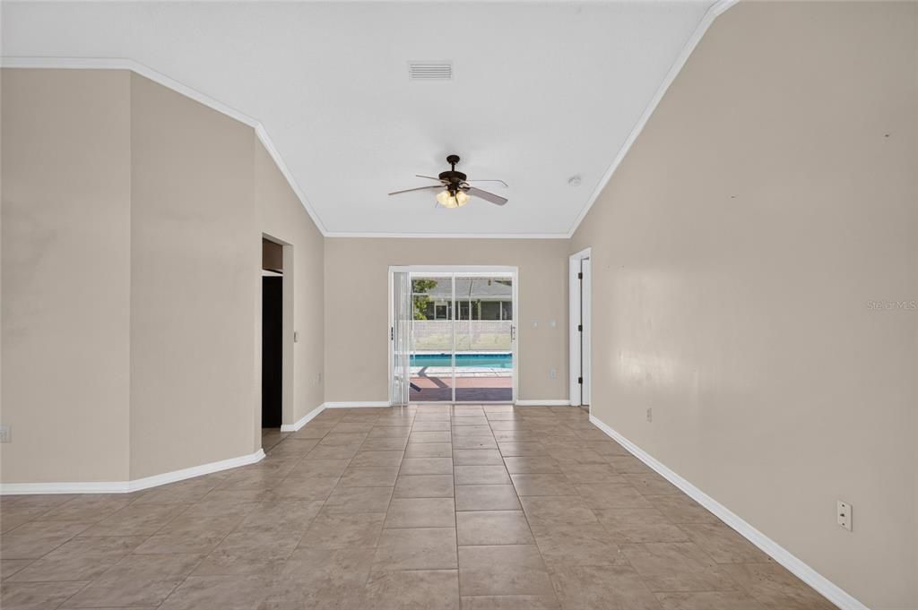 For Sale: $399,000 (3 beds, 2 baths, 1973 Square Feet)