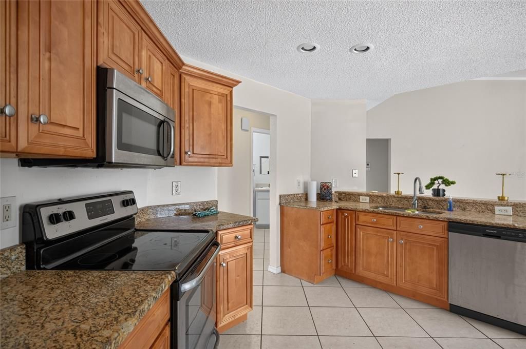 For Sale: $399,000 (3 beds, 2 baths, 1973 Square Feet)