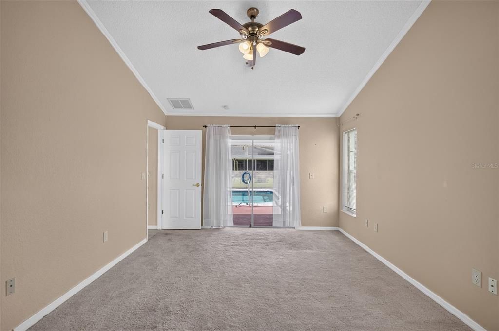 For Sale: $399,000 (3 beds, 2 baths, 1973 Square Feet)