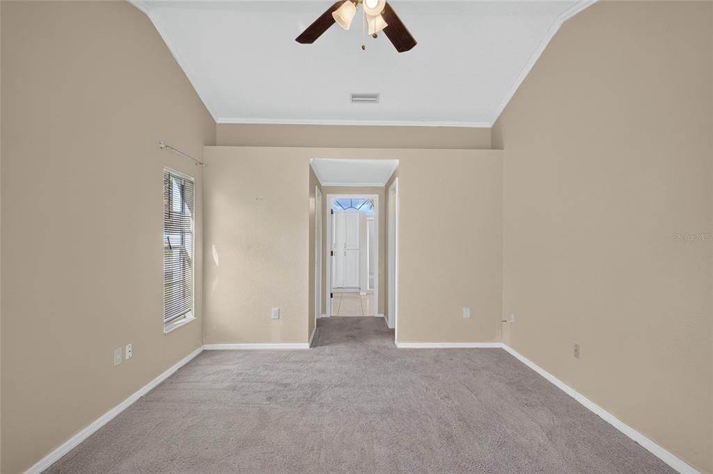 For Sale: $399,000 (3 beds, 2 baths, 1973 Square Feet)
