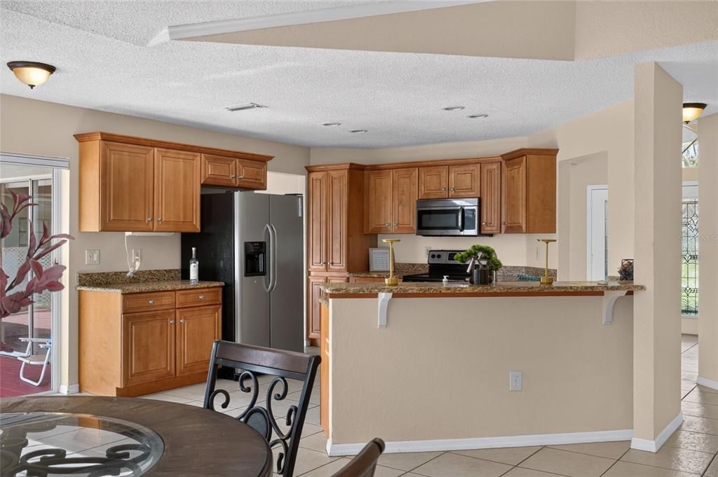 For Sale: $399,000 (3 beds, 2 baths, 1973 Square Feet)