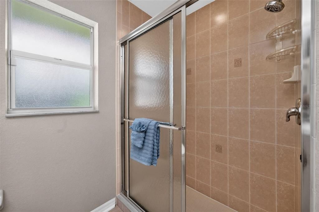 For Sale: $449,900 (3 beds, 2 baths, 2392 Square Feet)