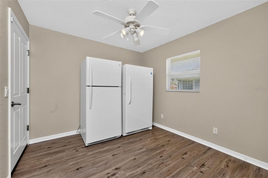 For Sale: $449,900 (3 beds, 2 baths, 2392 Square Feet)