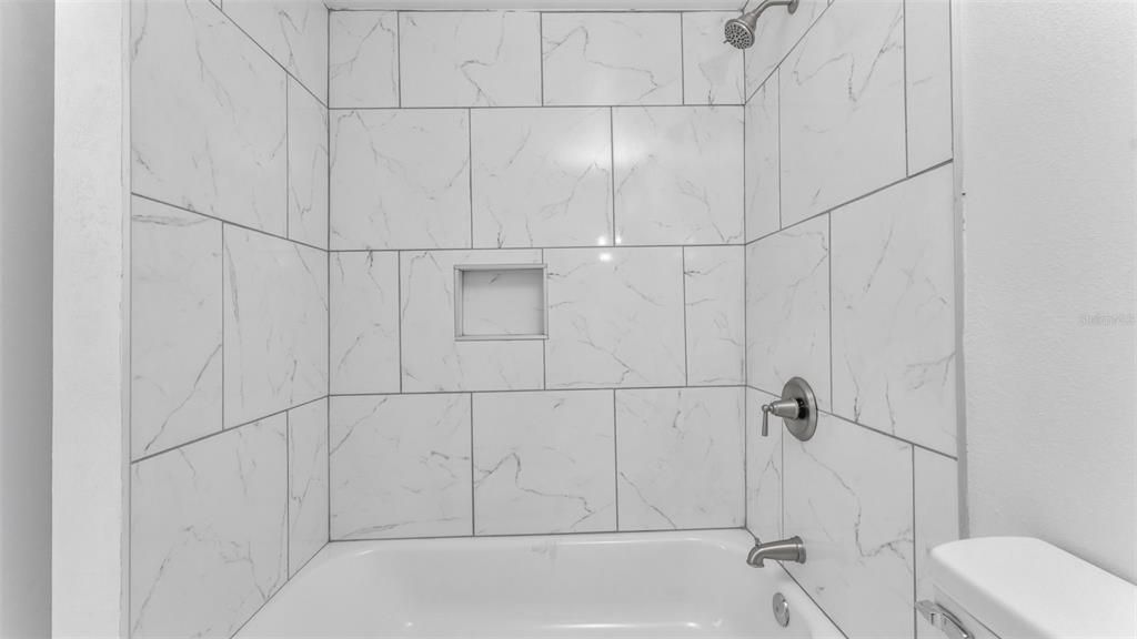 На продажу: $339,900 (0 спален, 0 ванн, 1340 Квадратных фут)
