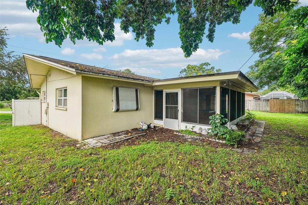 En Venta: $360,000 (3 camas, 2 baños, 1376 Pies cuadrados)