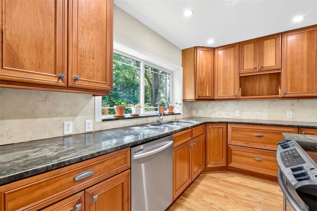 For Sale: $725,000 (4 beds, 3 baths, 3938 Square Feet)