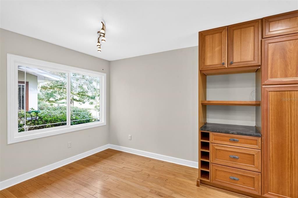 For Sale: $725,000 (4 beds, 3 baths, 3938 Square Feet)