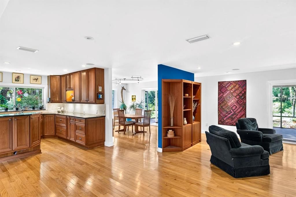 For Sale: $725,000 (4 beds, 3 baths, 3938 Square Feet)