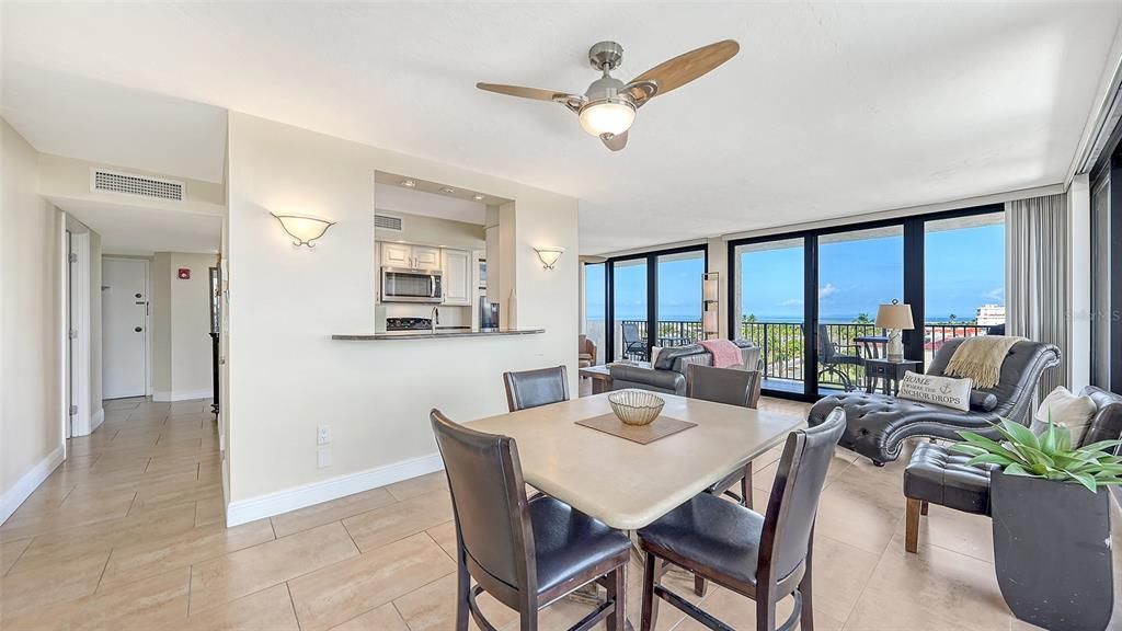 For Sale: $899,900 (2 beds, 2 baths, 1204 Square Feet)