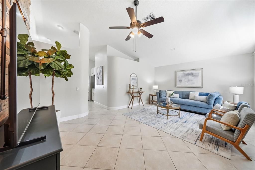 For Sale: $350,000 (3 beds, 2 baths, 1440 Square Feet)