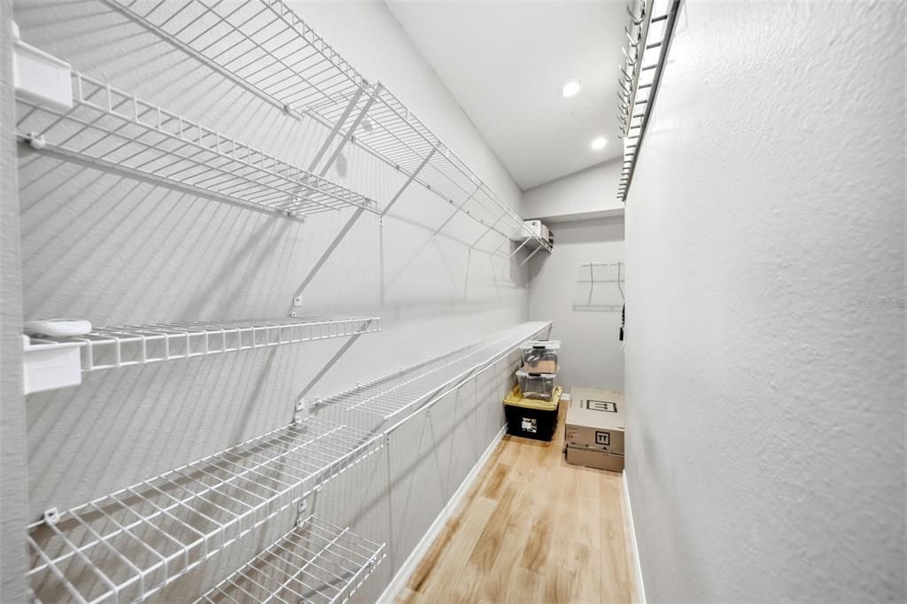 For Sale: $350,000 (3 beds, 2 baths, 1440 Square Feet)