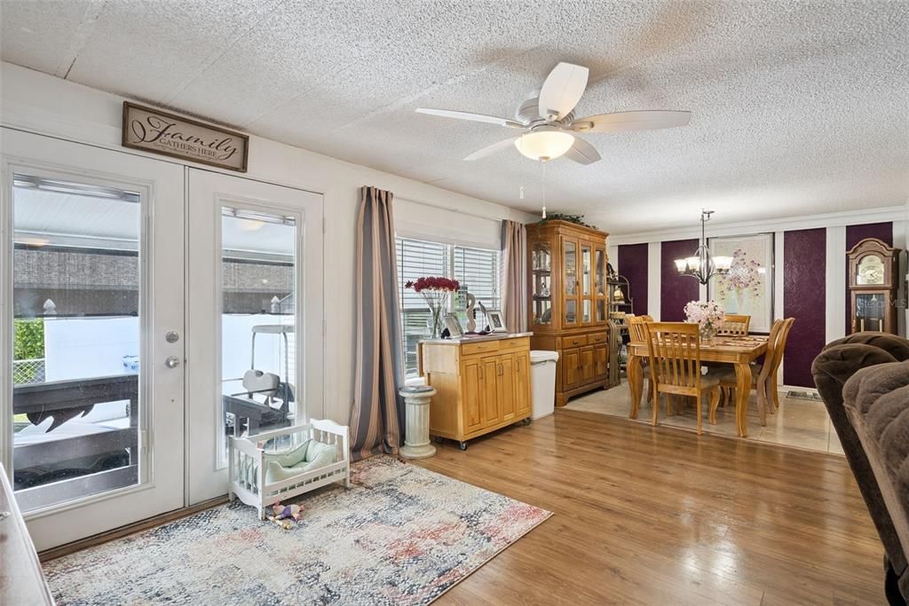 For Sale: $449,000 (4 beds, 2 baths, 1776 Square Feet)