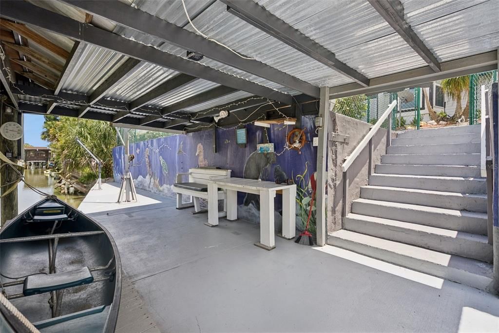 For Sale: $449,000 (4 beds, 2 baths, 1776 Square Feet)