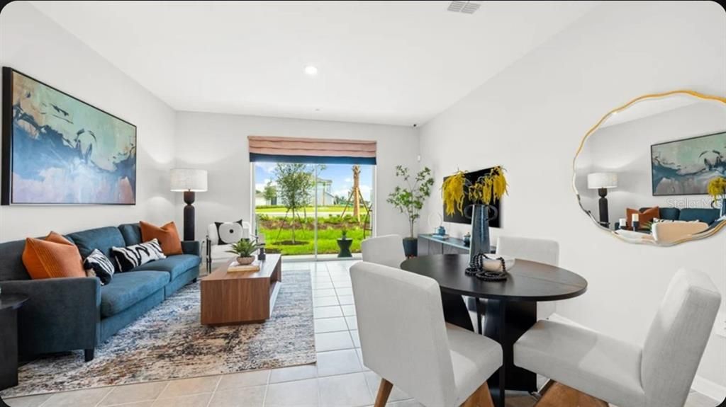 For Sale: $205,000 (2 beds, 2 baths, 1087 Square Feet)
