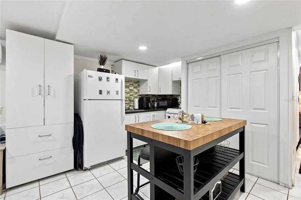 En Venta: $240,000 (2 camas, 2 baños, 1064 Pies cuadrados)