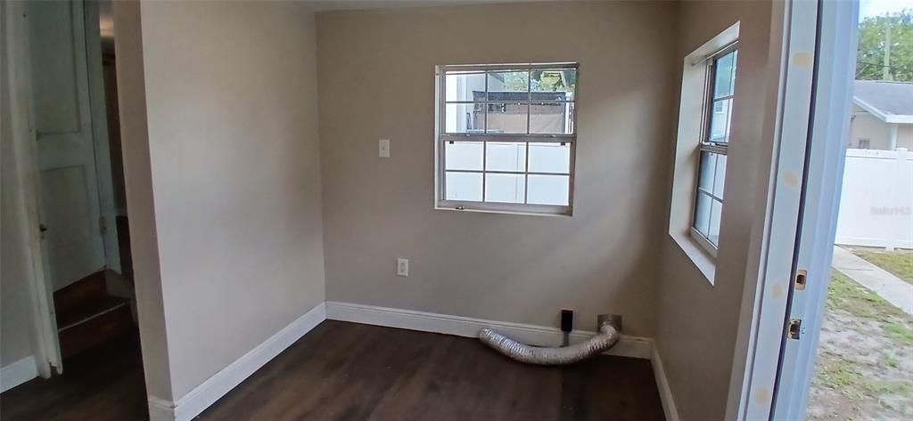 En Venta: $349,000 (3 camas, 2 baños, 1248 Pies cuadrados)