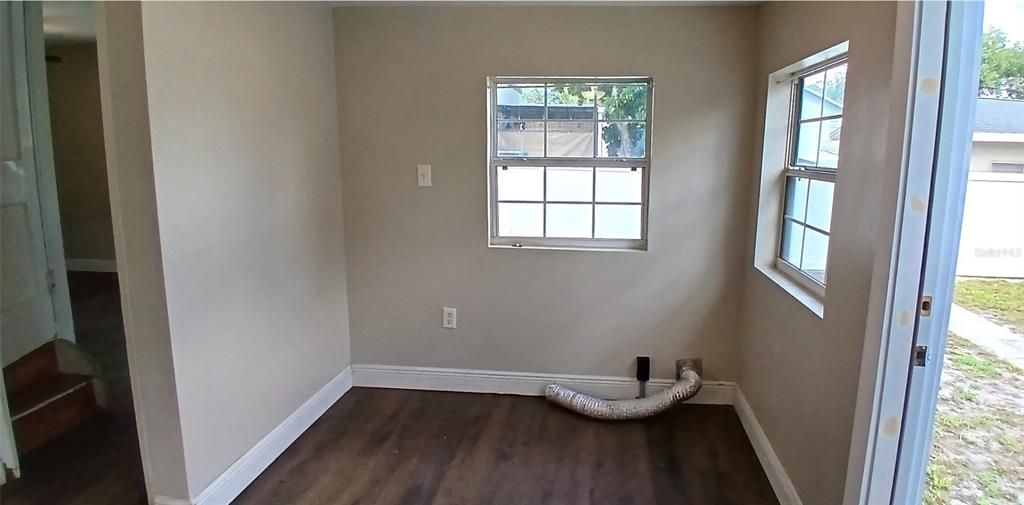 En Venta: $349,000 (3 camas, 2 baños, 1248 Pies cuadrados)