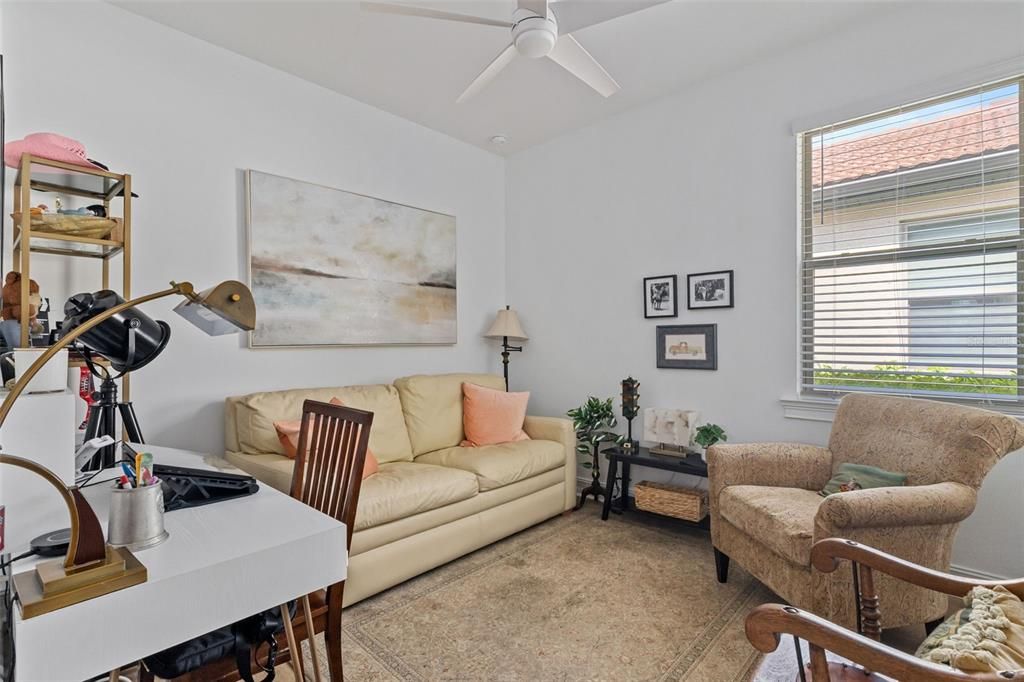 For Sale: $495,000 (3 beds, 2 baths, 1427 Square Feet)