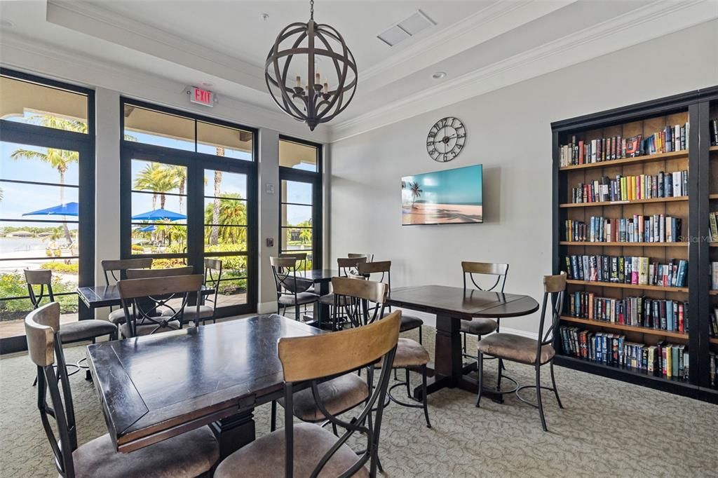 For Sale: $495,000 (3 beds, 2 baths, 1427 Square Feet)