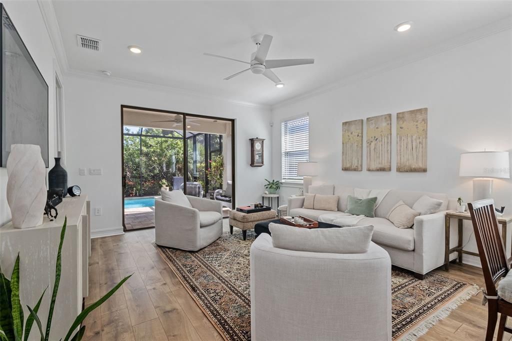 For Sale: $495,000 (3 beds, 2 baths, 1427 Square Feet)