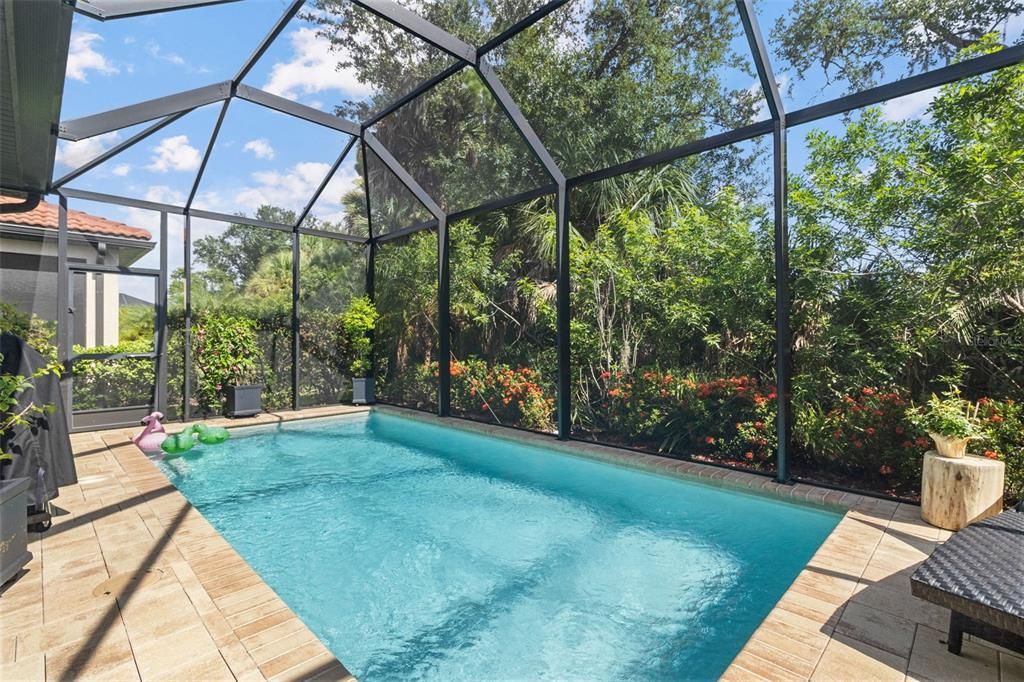 For Sale: $495,000 (3 beds, 2 baths, 1427 Square Feet)