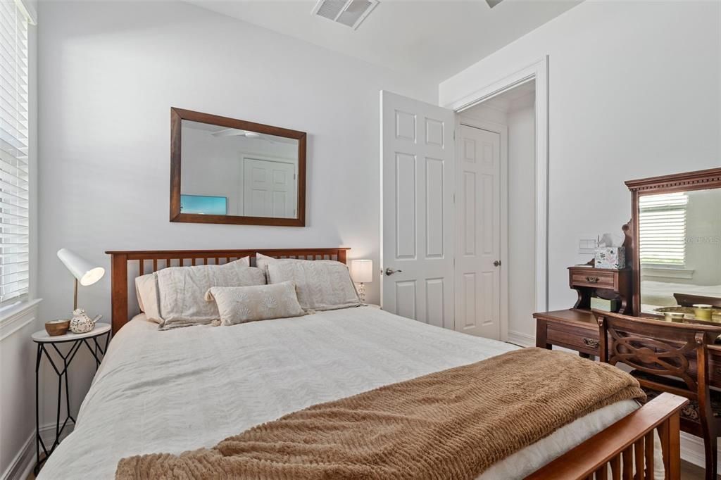 For Sale: $495,000 (3 beds, 2 baths, 1427 Square Feet)