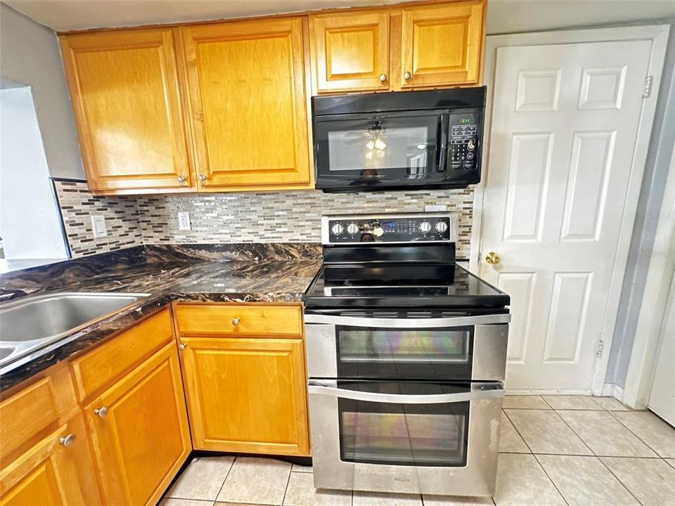 En Venta: $225,000 (2 camas, 2 baños, 1125 Pies cuadrados)