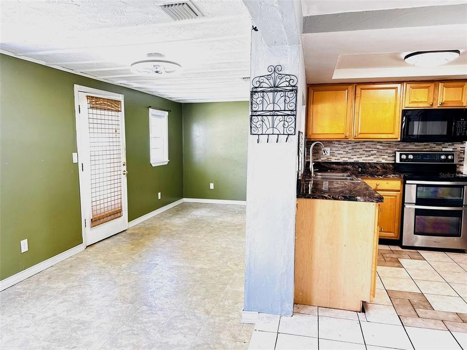 En Venta: $225,000 (2 camas, 2 baños, 1125 Pies cuadrados)