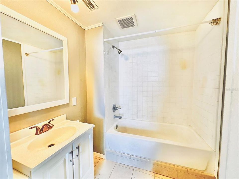 En Venta: $225,000 (2 camas, 2 baños, 1125 Pies cuadrados)