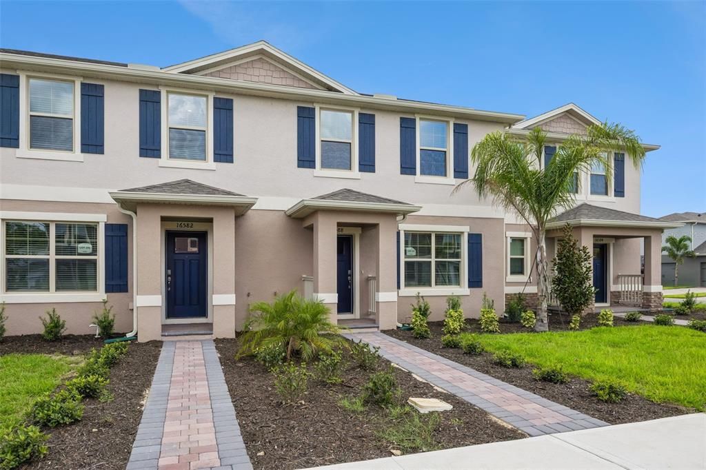 For Rent: $2,950 (3 beds, 2 baths, 1567 Square Feet)