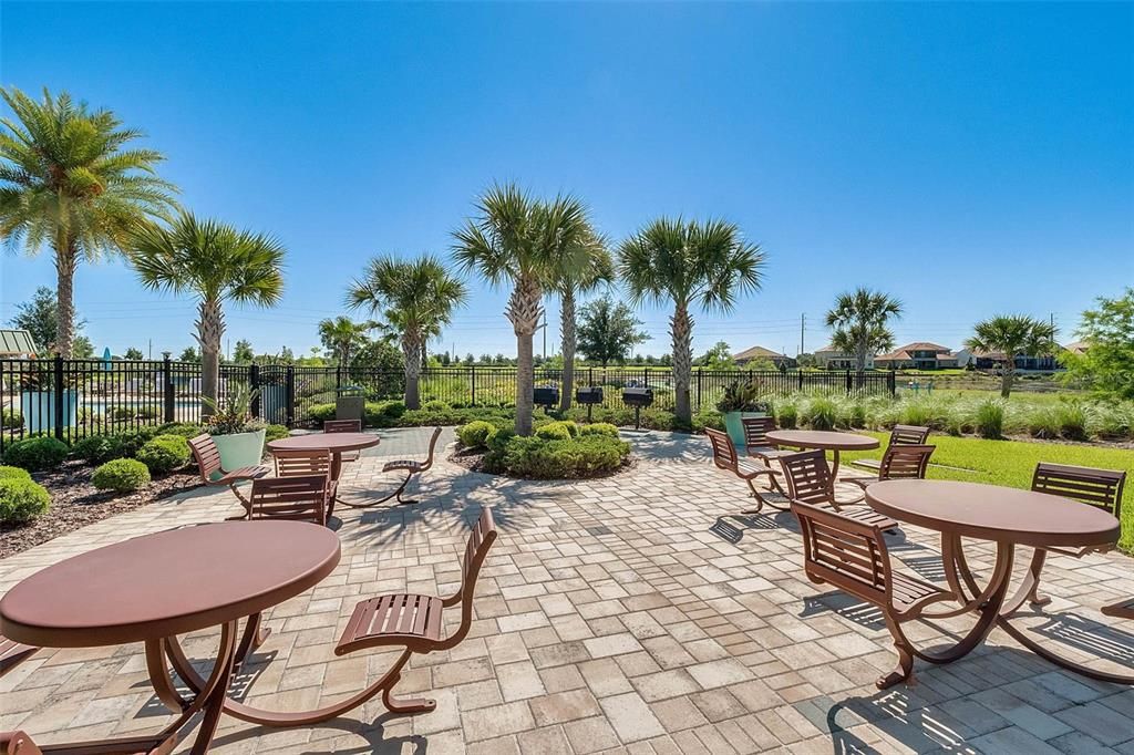 For Rent: $2,950 (3 beds, 2 baths, 1567 Square Feet)