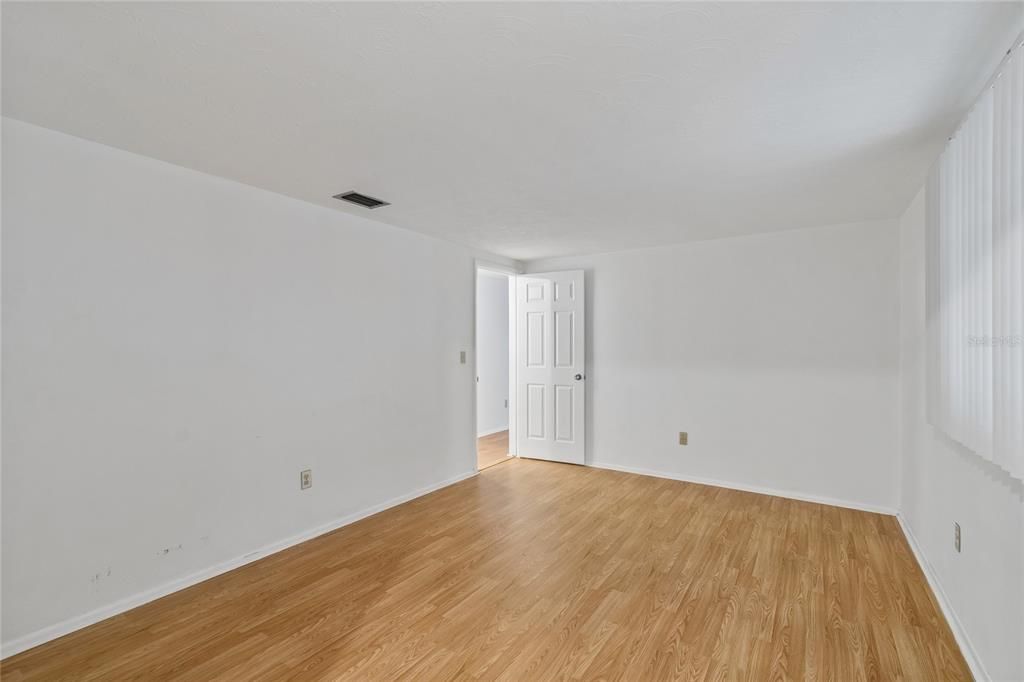 En Venta: $244,900 (2 camas, 2 baños, 1368 Pies cuadrados)