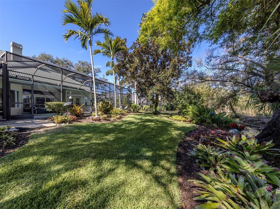 For Sale: $1,095,000 (3 beds, 3 baths, 3220 Square Feet)