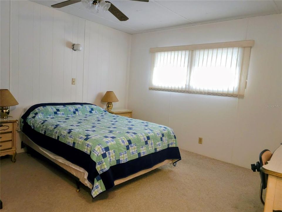 For Sale: $94,900 (2 beds, 2 baths, 1152 Square Feet)