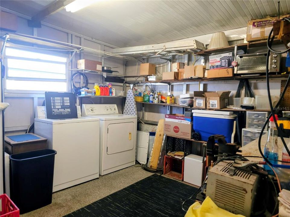 For Sale: $94,900 (2 beds, 2 baths, 1152 Square Feet)