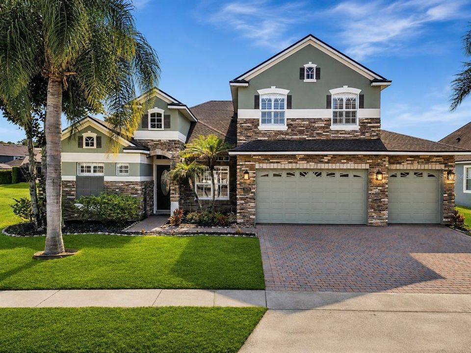 For Sale: $645,000 (4 beds, 3 baths, 2833 Square Feet)