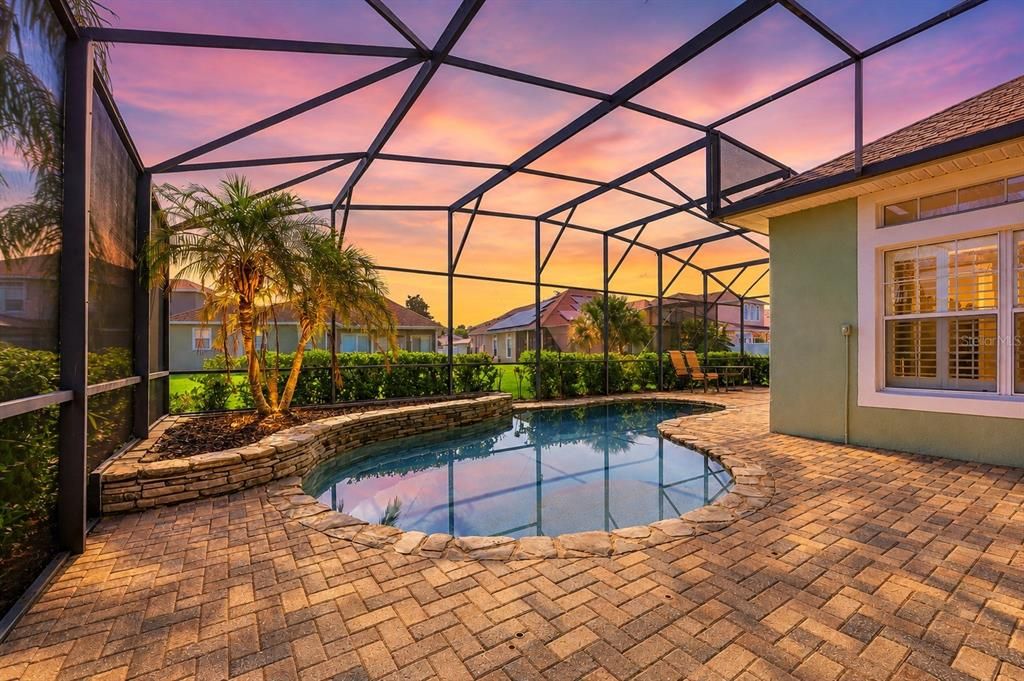 For Sale: $645,000 (4 beds, 3 baths, 2833 Square Feet)