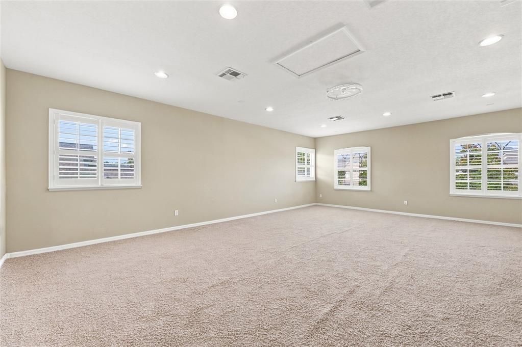 For Sale: $645,000 (4 beds, 3 baths, 2833 Square Feet)