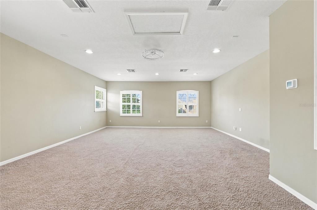 For Sale: $645,000 (4 beds, 3 baths, 2833 Square Feet)