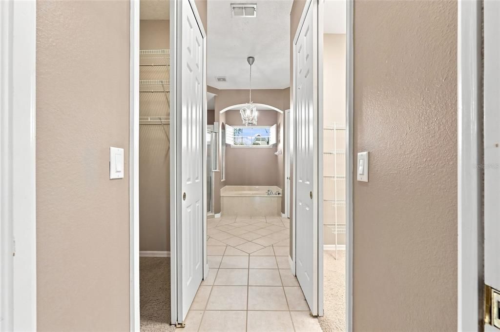 For Sale: $645,000 (4 beds, 3 baths, 2833 Square Feet)