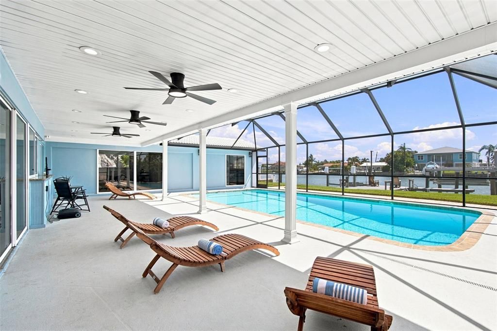 En Venta: $1,350,000 (3 camas, 3 baños, 1862 Pies cuadrados)