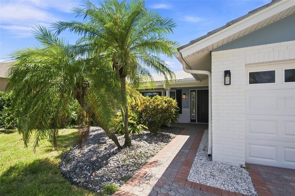 En Venta: $1,350,000 (3 camas, 3 baños, 1862 Pies cuadrados)